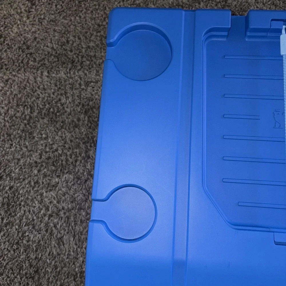 New STANLEY Easy Carry Outdoor Cooler 50 Qt 47 L with Bungee System - Genuine - Picture 10 of 16